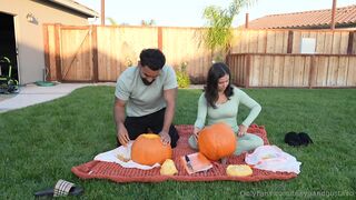 Taliya Sucking Gustavo Wearing A Pumpkin Onlyfans Ppv Leaked Video