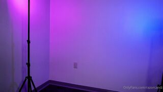 Razor Candi Finger Fucking Her Pink Pussy Onlyfans Leak