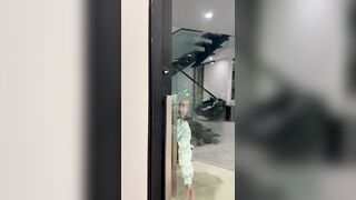 Arikytsya Delivery Stripping Down Everything And Stuffing Both My Holes Onlyfans Leak