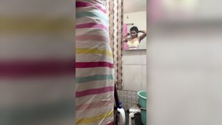Reshmi R Nair Washing Up Her Cunt And Tits In Bathroom Leaked Porn Video