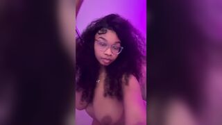 Toospicy_of Black Babe Masturbating Pussy With Nude Leak Onlyfans Video