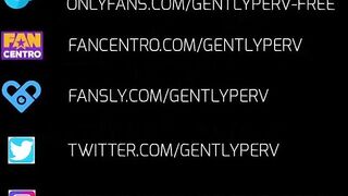 Gentlyperv Jerks Off In Fiton Room And Got Sucked By A Stanger Women