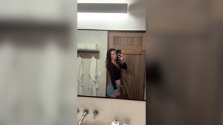 Rachel Cook Slowly Taking Her Cloths Off Till She Gets Naked Onlyfans