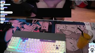 Linechu Femboy Accidental Bulge From A Handcam Stream Leaked