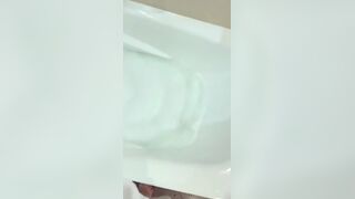 Seltin Sweet Pleasures Herself With A Big Toy In The Tub