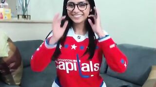 Mia Khalifa Flashes Her Breasts While Pleasuring Herself
