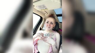 Paleseafoam AKA Pseafoam Nude Boobs Out In Her Uber Ride Onlyfans